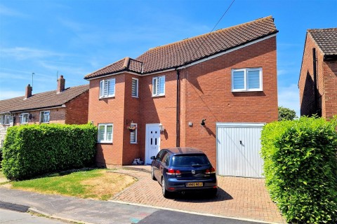 View Full Details for Beamish Close, North Weald