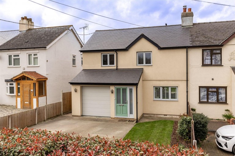 Gordon Cottages, Stapleford Abbotts