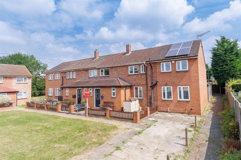 View Full Details for Beamish Close, North Weald