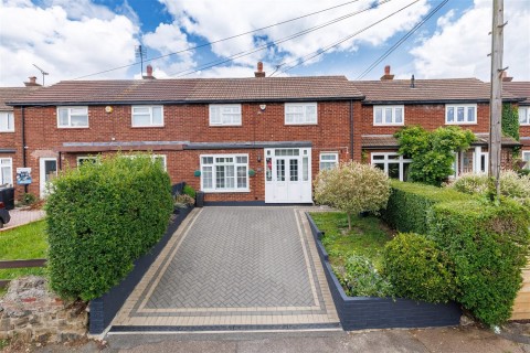 View Full Details for Beaconfield Way, Epping