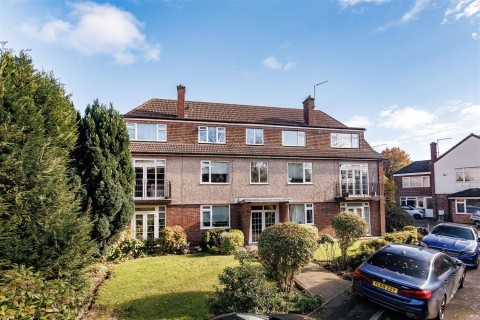 View Full Details for St Helens Court, Hemnall Street, Epping