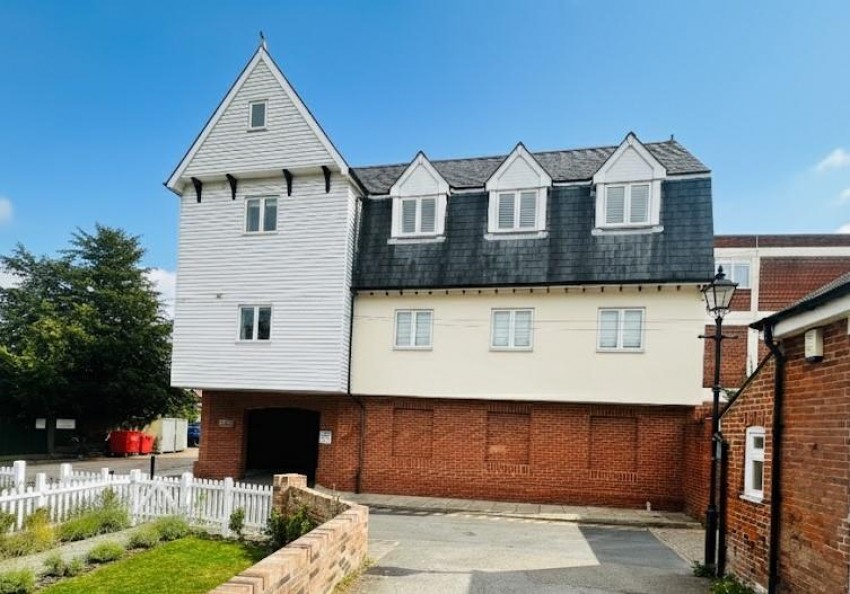 Images for Buttercross Lane, Epping