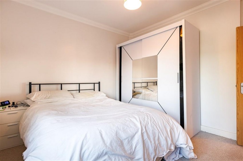 Images for Buttercross Lane, Epping