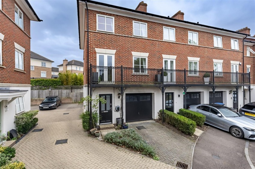 Images for Mowbray Close, Epping