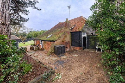 View Full Details for Houblons Hill, Coopersale Street, Epping