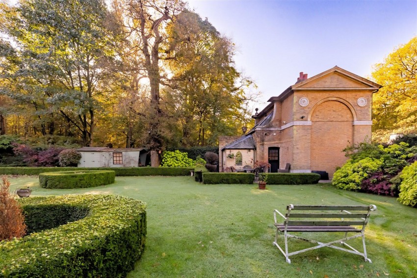 Images for Copped Hall Estate, Upshire