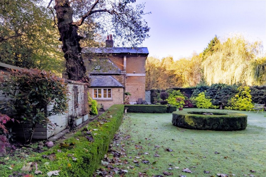 Images for Copped Hall Estate, Upshire