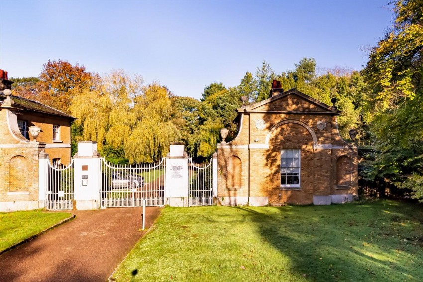 Images for Copped Hall Estate, Upshire