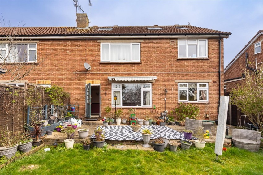 Images for Amesbury Close, Epping