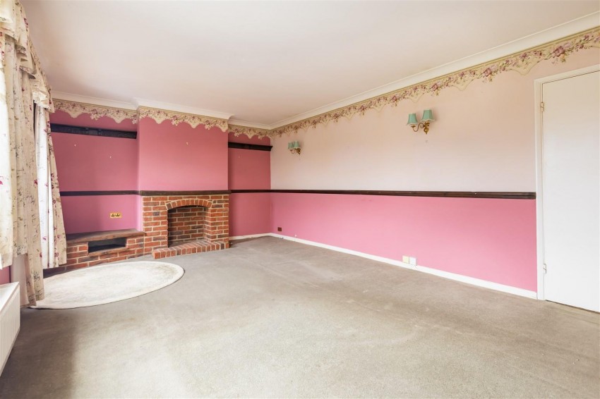 Images for Amesbury Close, Epping