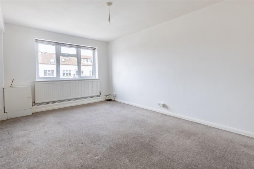 Images for Forest Drive, Theydon Bois