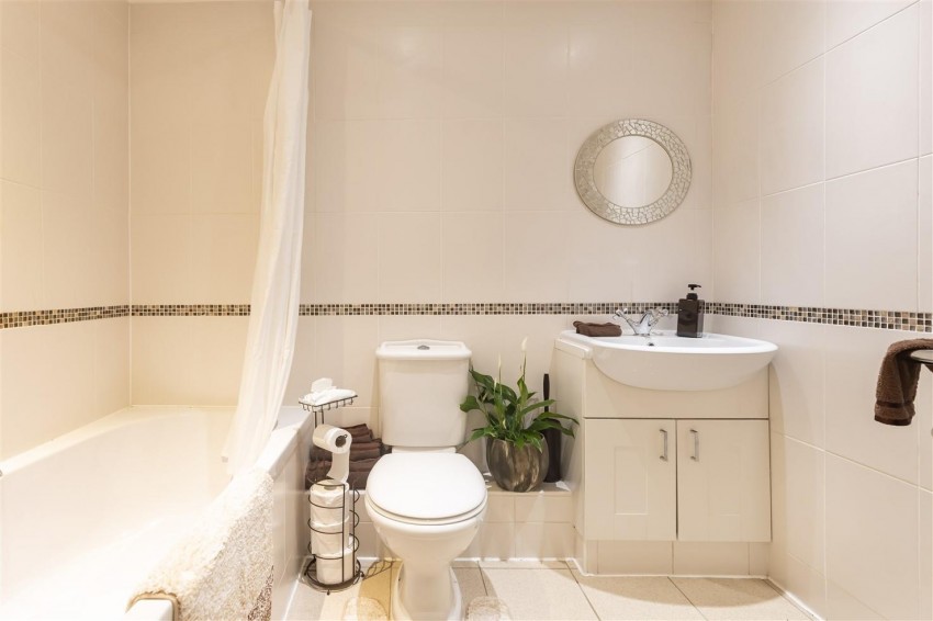 Images for Wren Drive, Margherita Road, Waltham Abbey