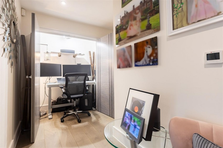 Images for The Old Court House, Star Lane, Epping