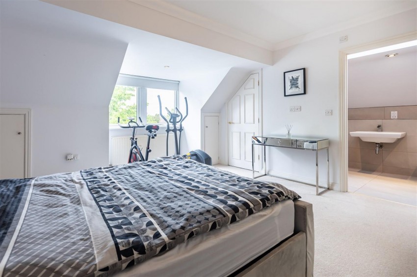 Images for Crows Road, Epping