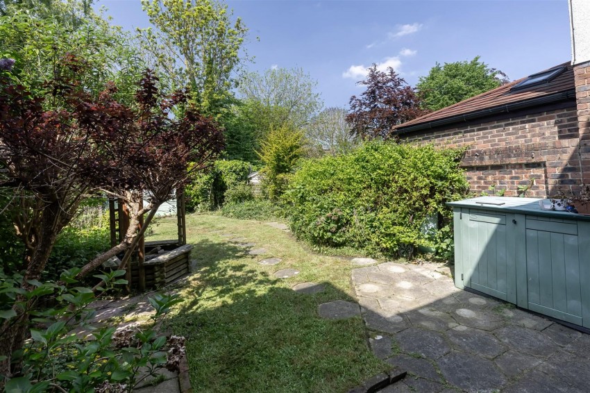 Images for The Magpies, Epping Green