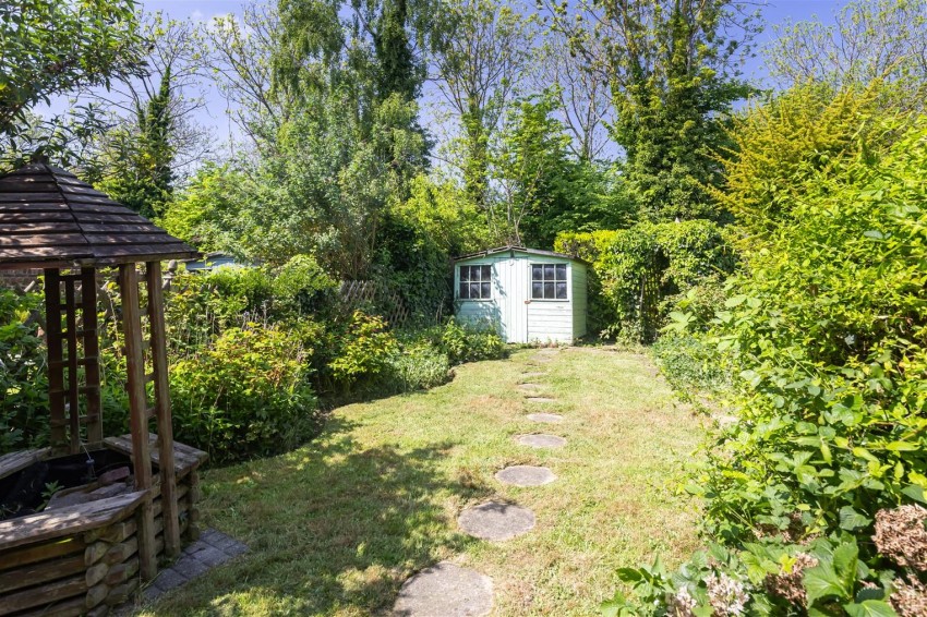 Images for The Magpies, Epping Green