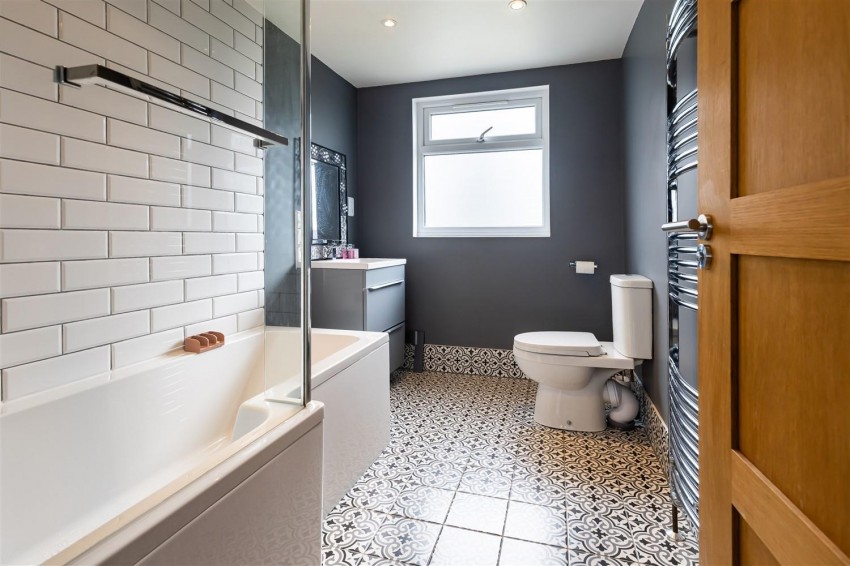 Images for Lynceley Grange, Epping