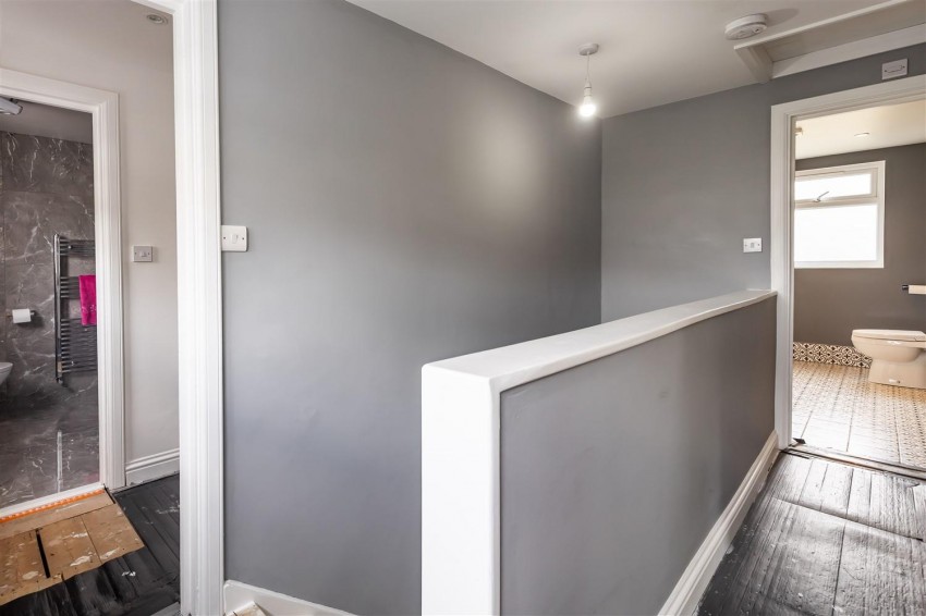 Images for Lynceley Grange, Epping