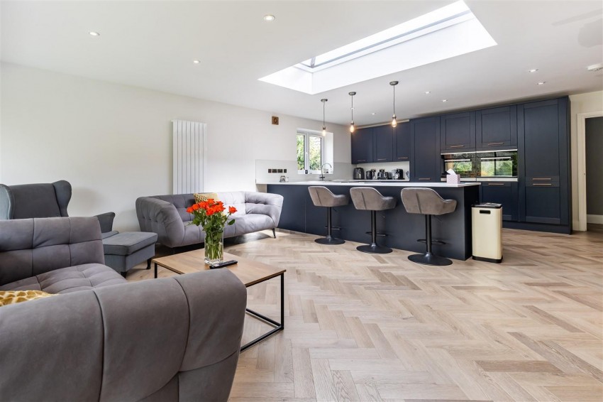 Images for Lynceley Grange, Epping