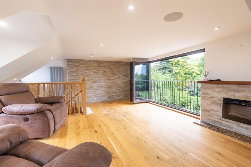 Images for Timber Tops, Harlow Common,