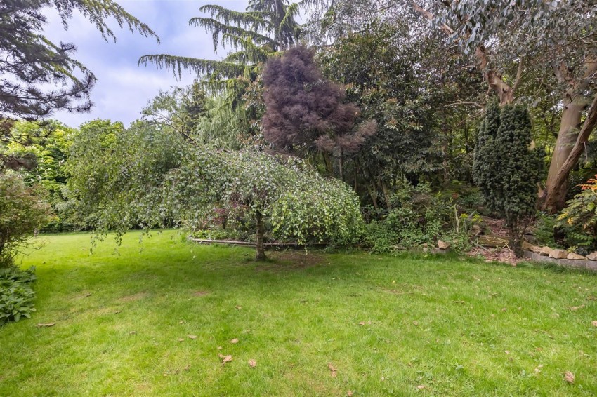 Images for Timber Tops, Harlow Common,