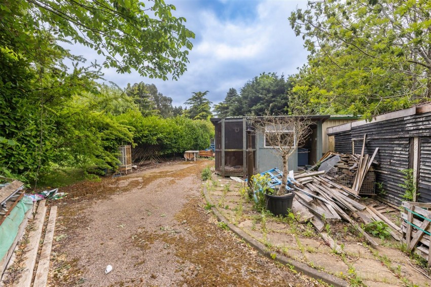 Images for Timber Tops, Harlow Common,