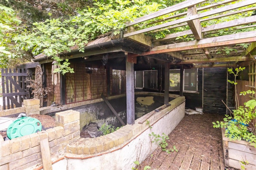 Images for Timber Tops, Harlow Common,