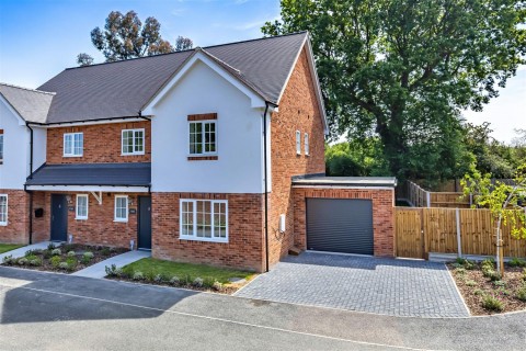 View Full Details for Honey Lane, Waltham Abbey
