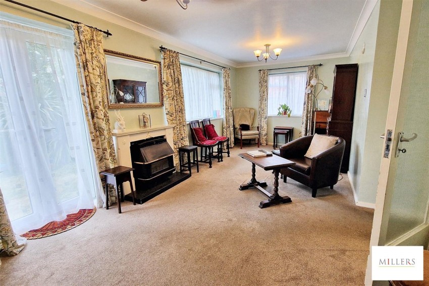 Images for Hemnall Street, Epping
