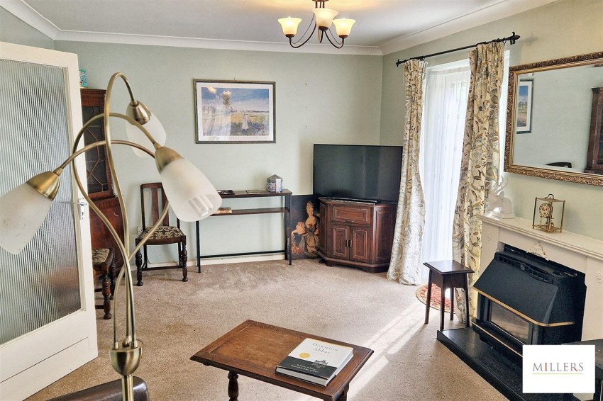 Images for Hemnall Street, Epping