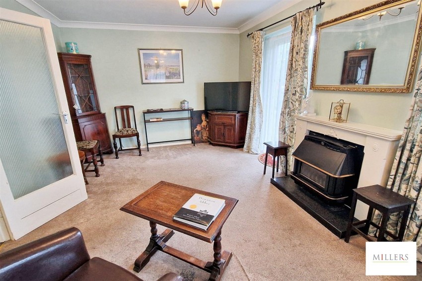 Images for Hemnall Street, Epping