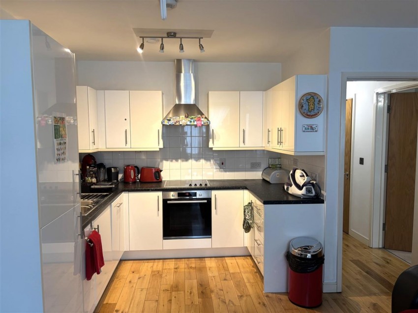 Images for Jacks Farm Way, Chingford