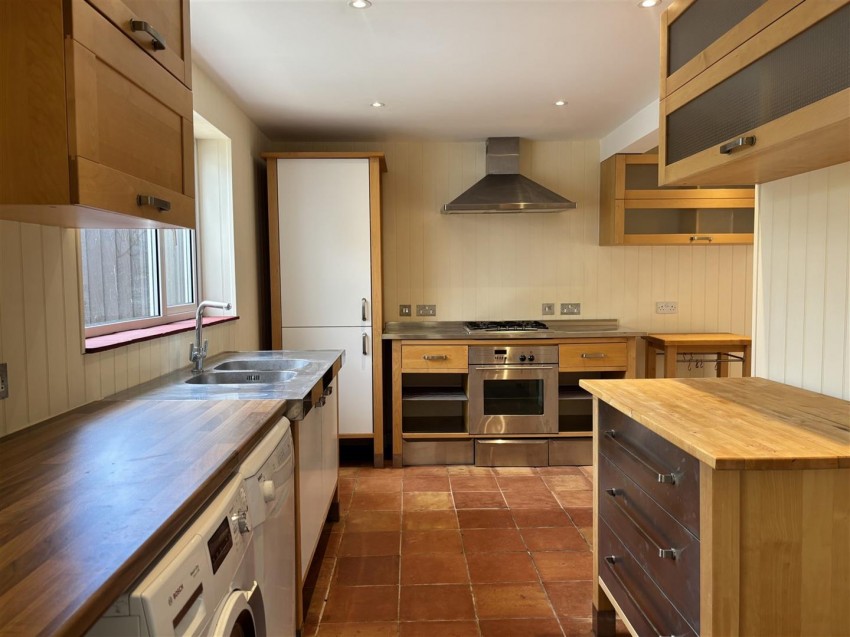 Images for Woodland Way, Ongar