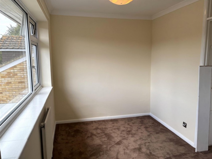 Images for Woodland Way, Ongar