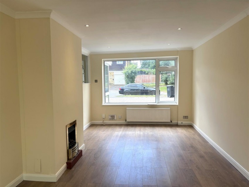 Images for Woodland Way, Ongar