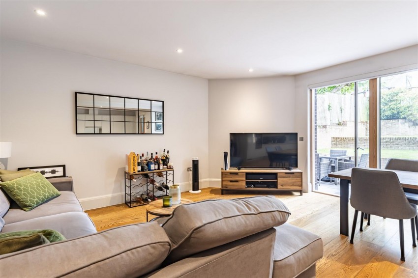 Images for Palmerston Road, Buckhurst Hill