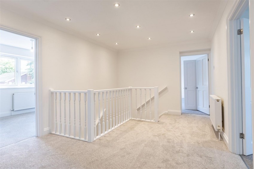 Images for Kendal Avenue, Epping
