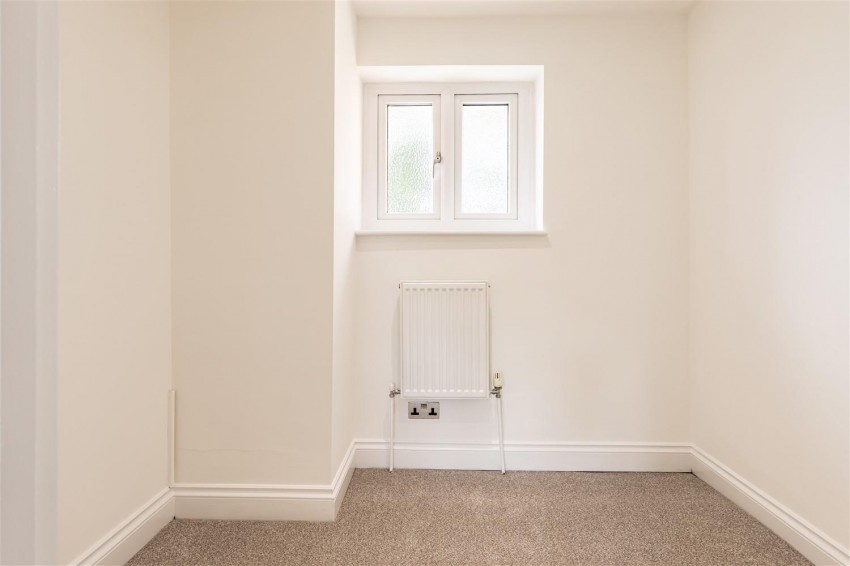 Images for Kendal Avenue, Epping