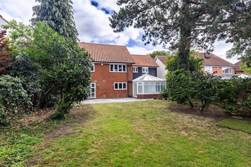 Images for Kendal Avenue, Epping