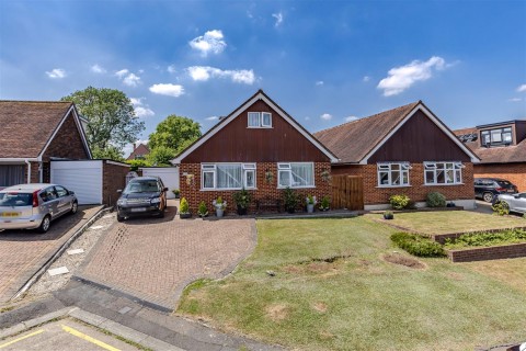 View Full Details for The Orchards, Epping