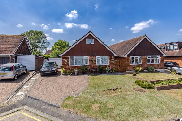 The Orchards, Epping