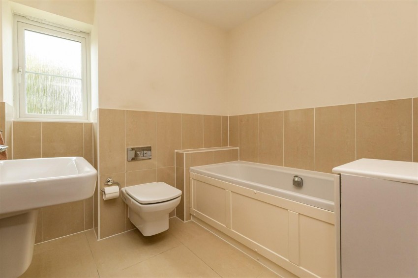 Images for Kings Wood Park, Epping