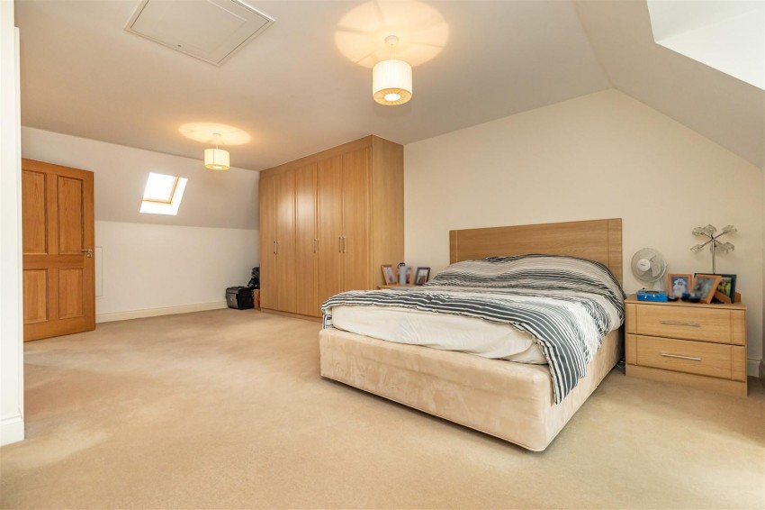 Images for Kings Wood Park, Epping