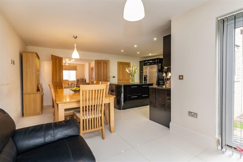Images for Kings Wood Park, Epping