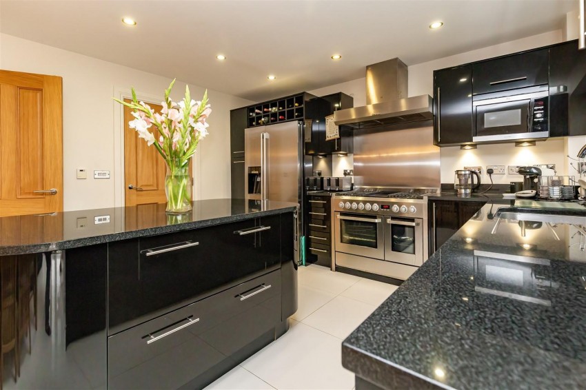 Images for Kings Wood Park, Epping
