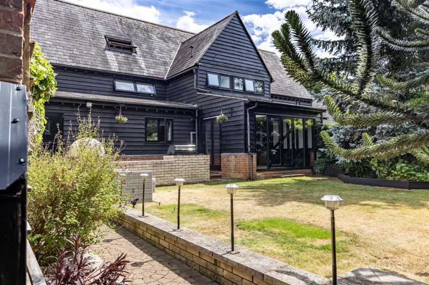 Images for Barns Court, Harlow