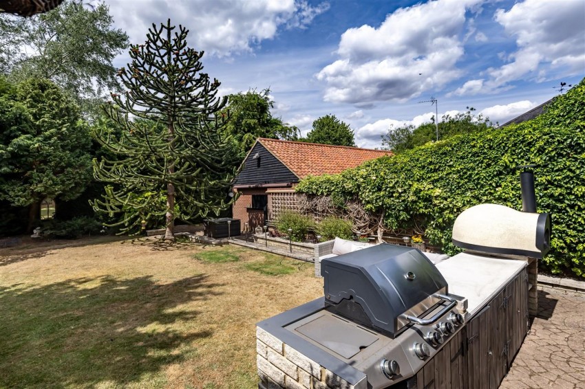 Images for Barns Court, Harlow