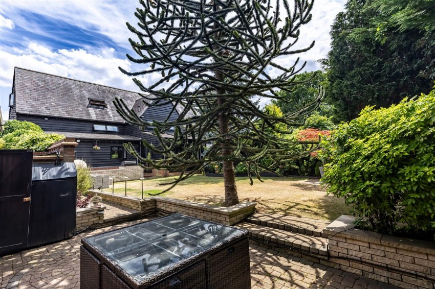 Images for Barns Court, Harlow