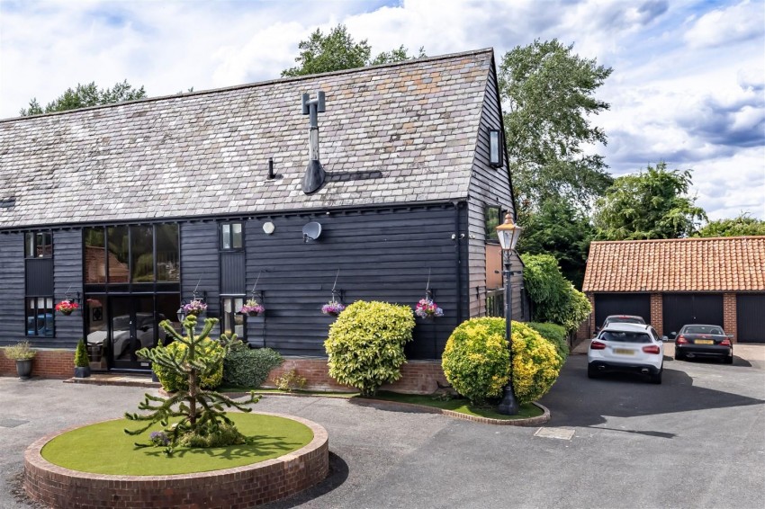 Images for Barns Court, Harlow