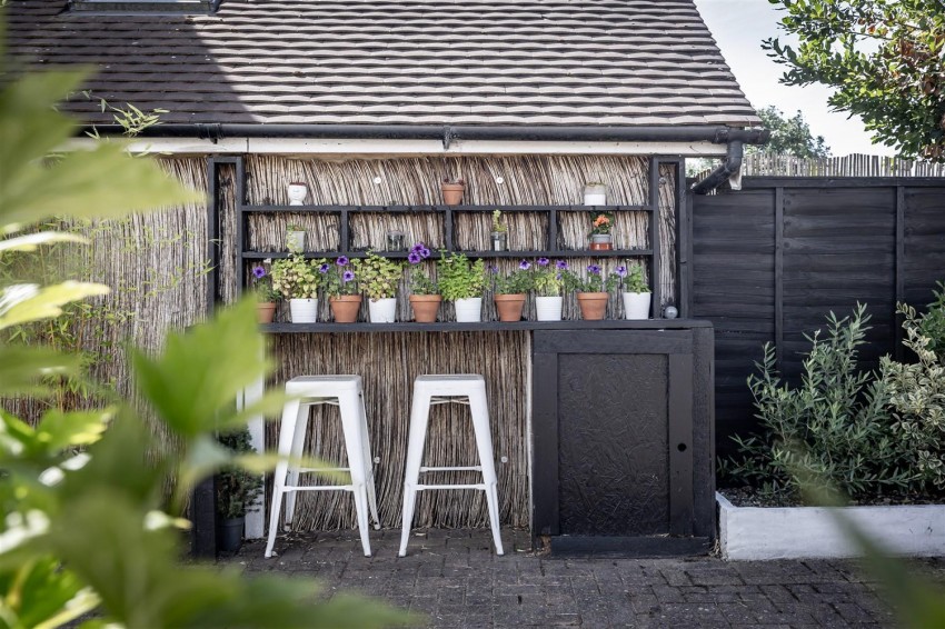 Images for Woodfield Terrace, Thornwood